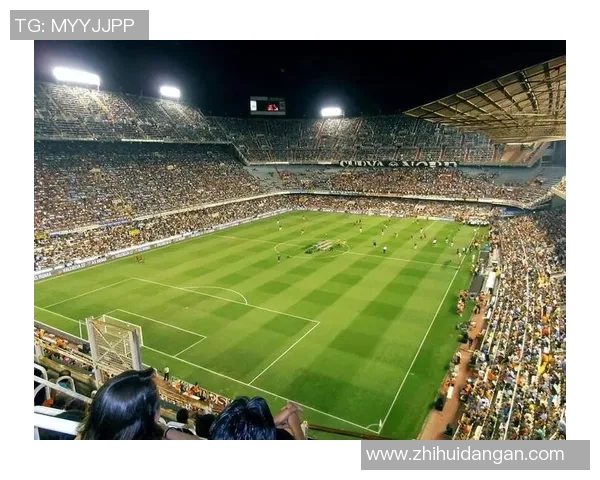 探索最好的足球之路：技艺与激情交织的完美赛场体验